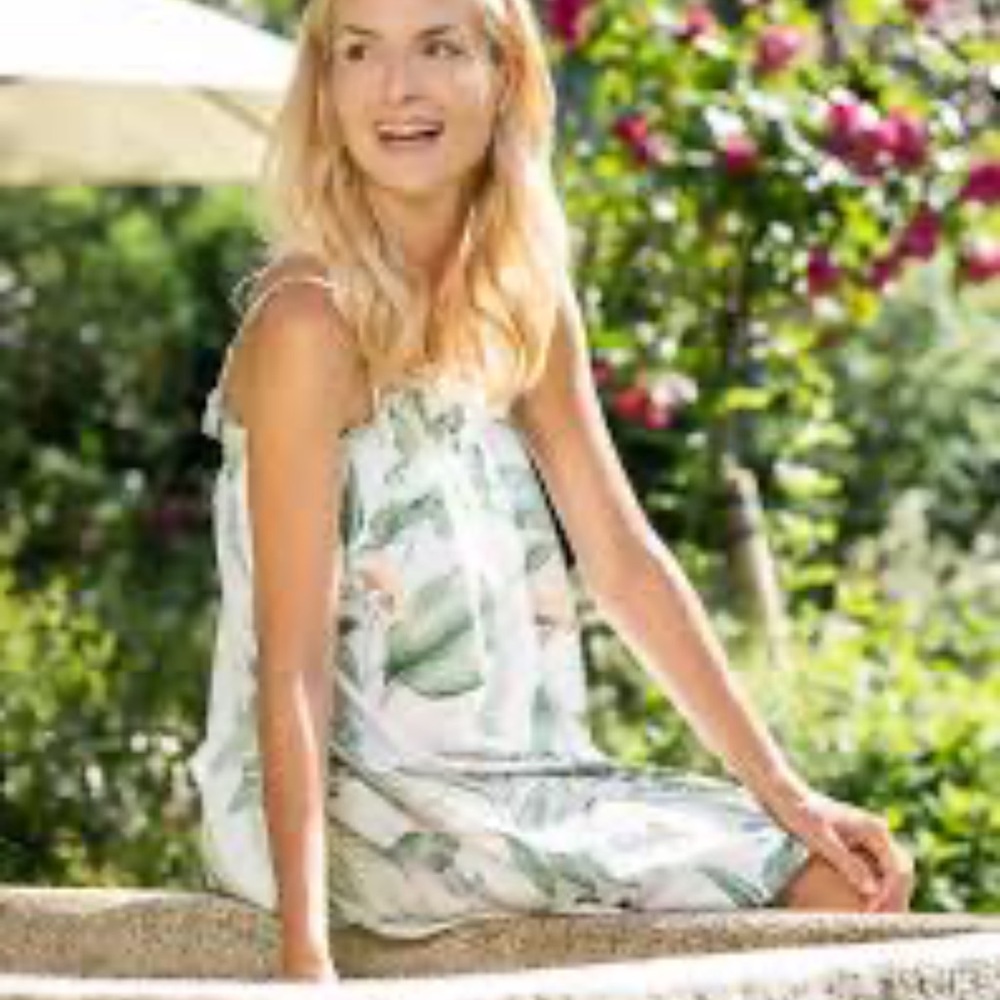H&M Green Leaf Print Chemise